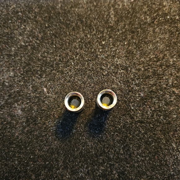 Anatometal Titanium Floating Stone Eyelet Tunnel 0g Pair - Picture 3 of 6
